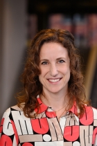 afbeelding van Esther Mertens